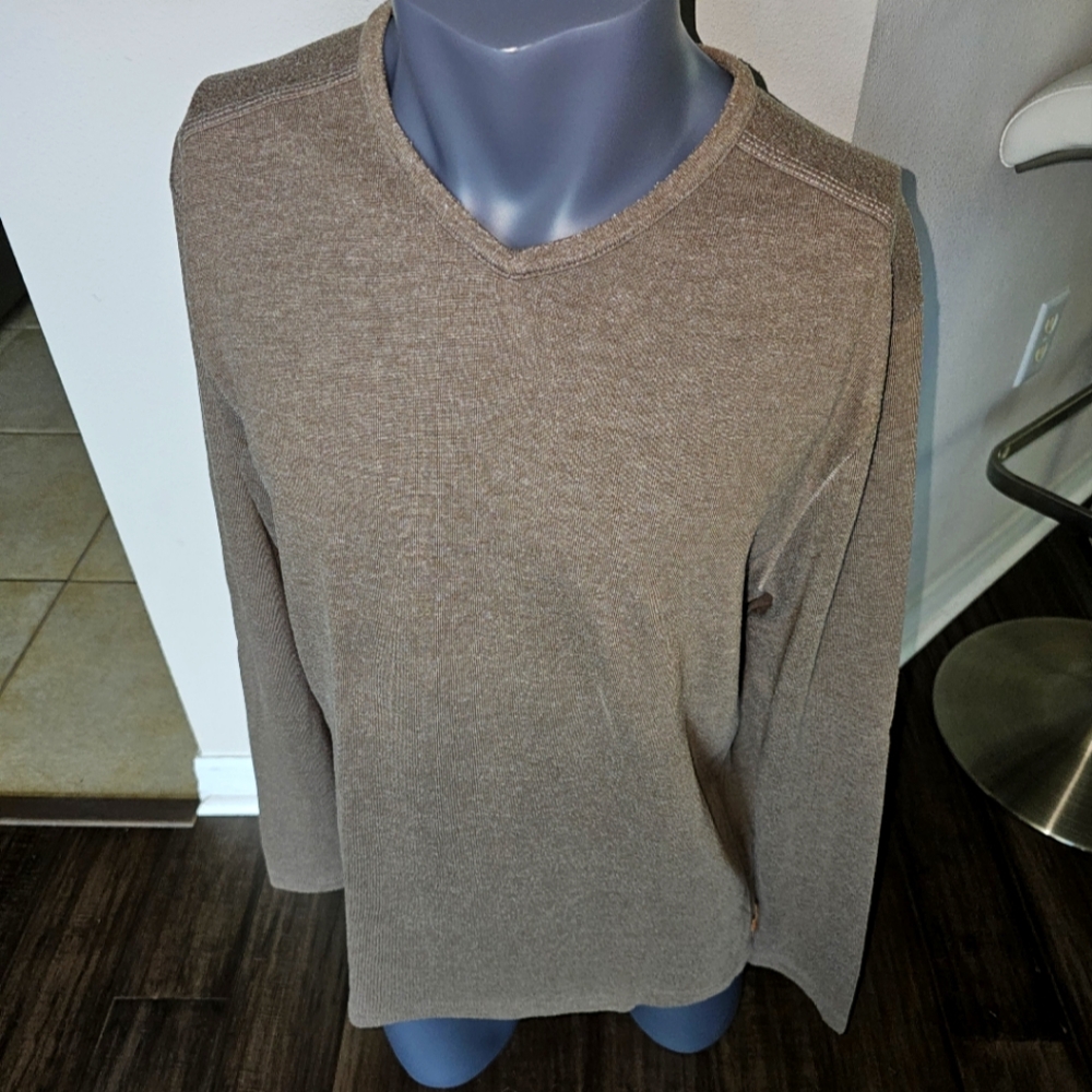 Tommy Bahama Large Knit Long Sleeve Sweater